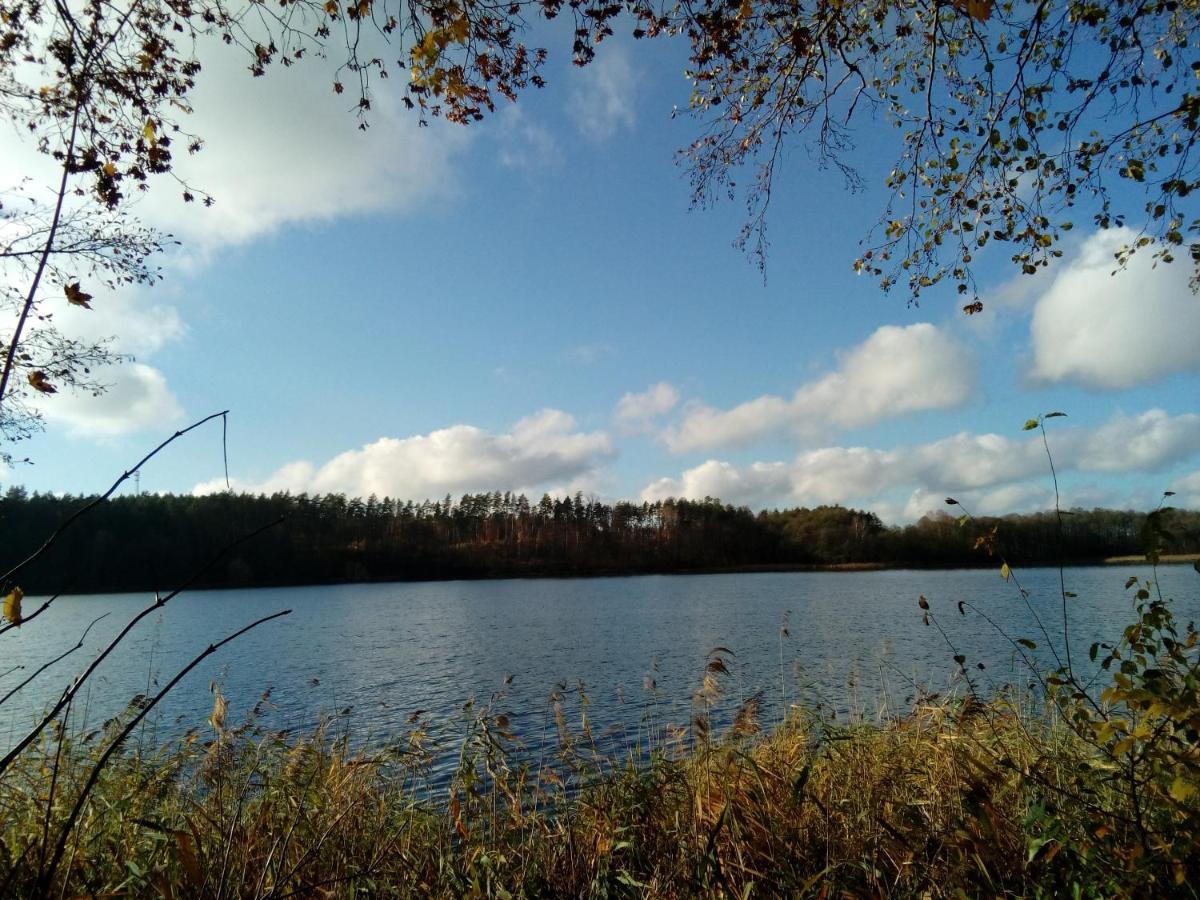 Domki Wczasowe Mazury - Ferienhaus Masuren - Do 12 Osob - Idealny Dla Grup Dluzek Buitenkant foto