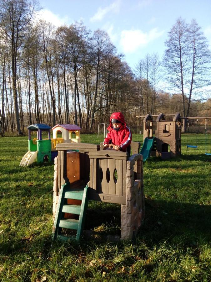 Domki Wczasowe Mazury - Ferienhaus Masuren - Do 12 Osob - Idealny Dla Grup Dluzek Buitenkant foto